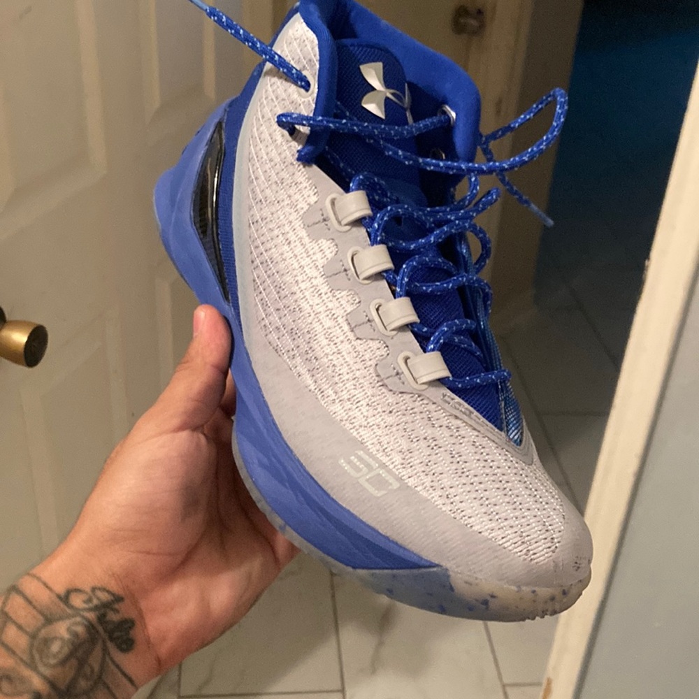 Curry 3 sz8.5